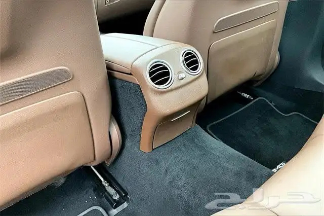 2022 مرسيدس E 53 AMG بسعر 269 الف ريال 19