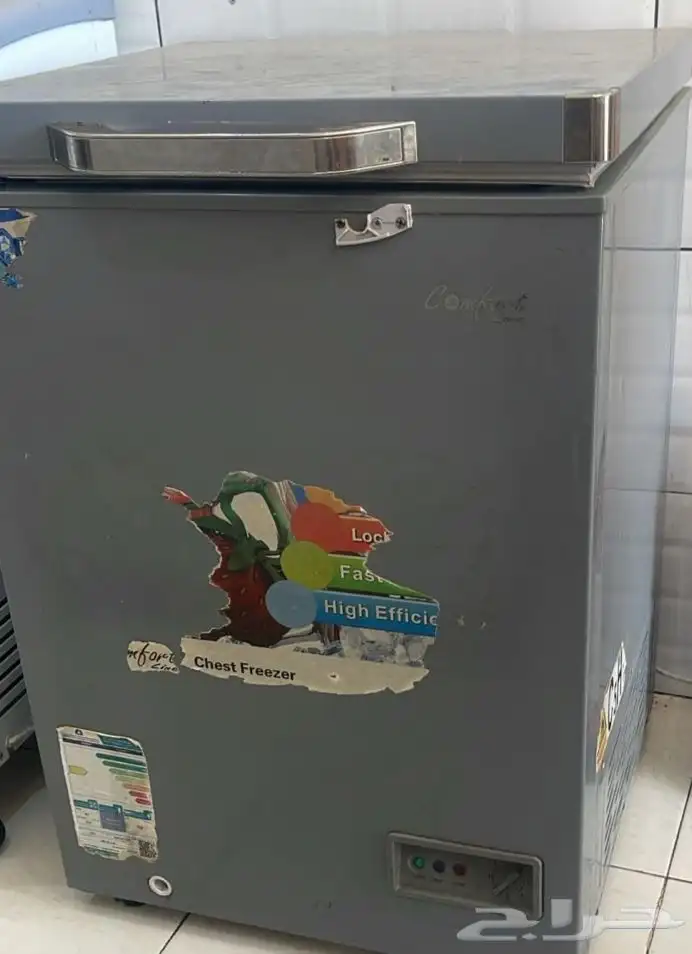 للبيع مكينة بروست 1