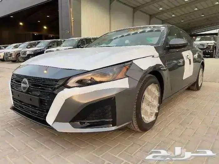 نيسان التيما استندر 2025كاش وتقسيط متوفر لدينا 19