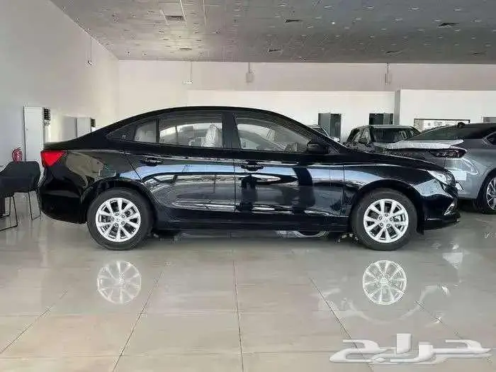 ام جي 5 استاندرد موديل 2025 كاش و تقسيط 2