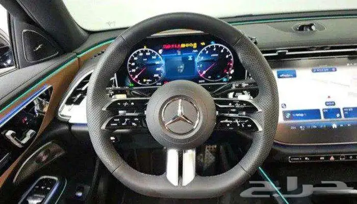 مرسيدس ايي كلاس Mercedes E-Class 300 4MATIC AMG Line 2025 8