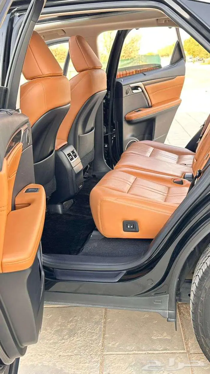 لكزس 2021 RX350 فل كامل 19