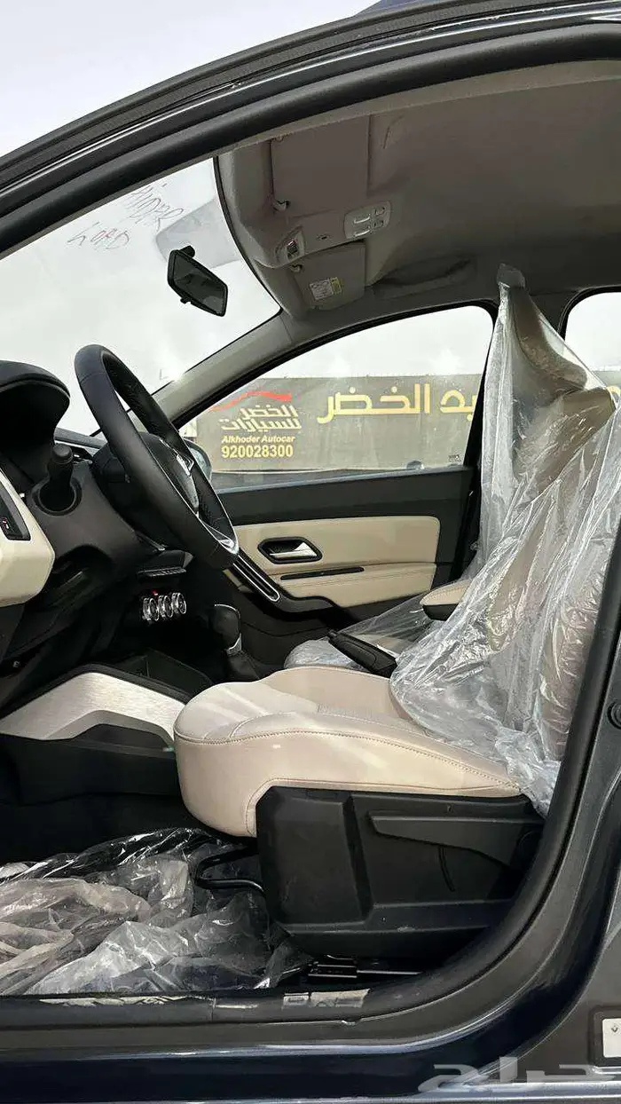 رينو داستر 2024 لدى شركة عبدالمجيد الخضر للسيارات 8