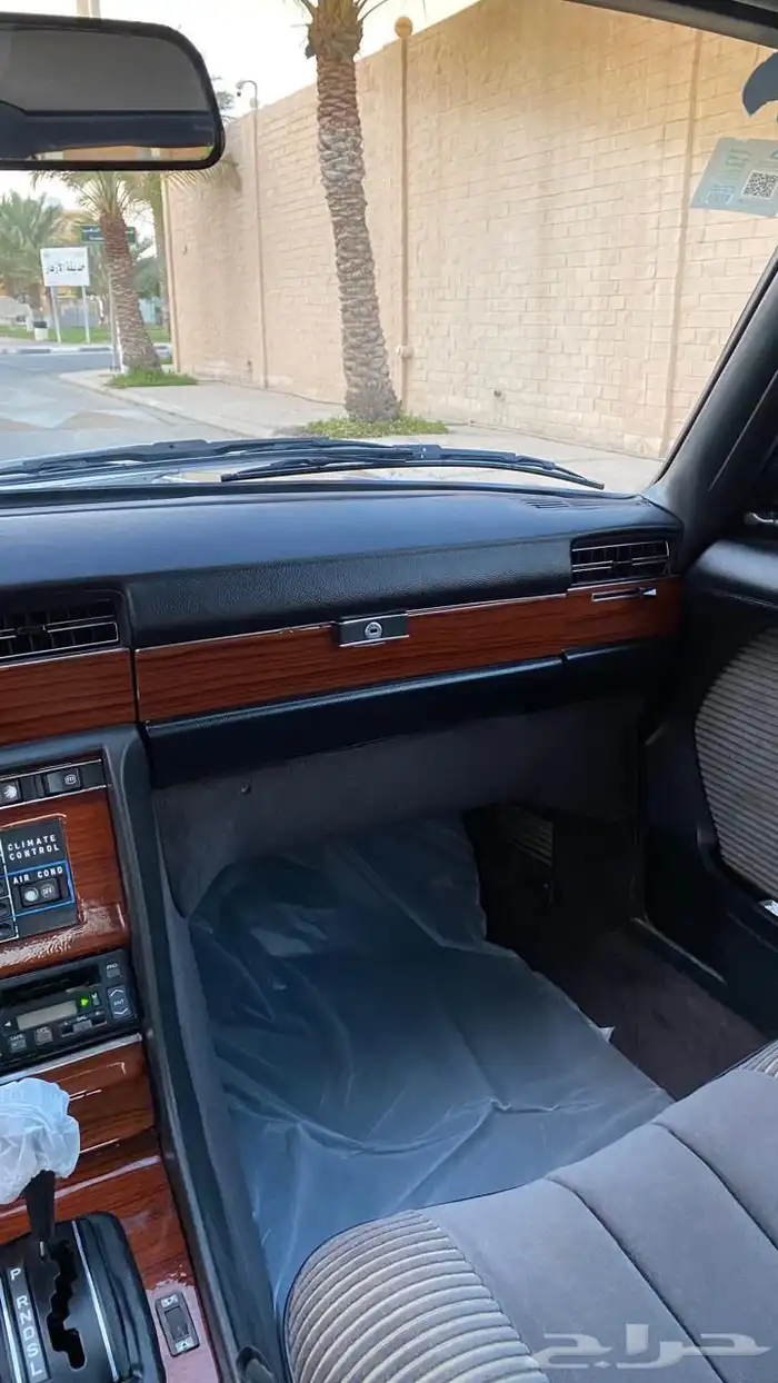 مرسيدس 1979 w116 26