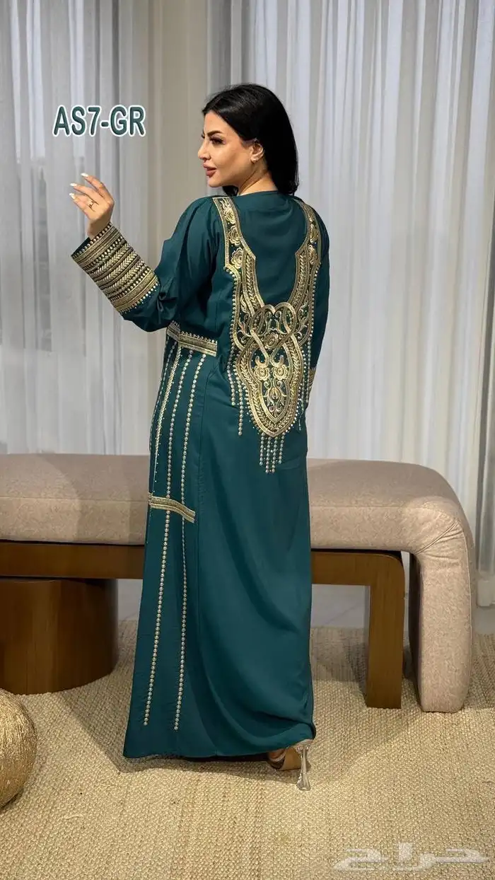اي جلابية 95 ريال فقط 38