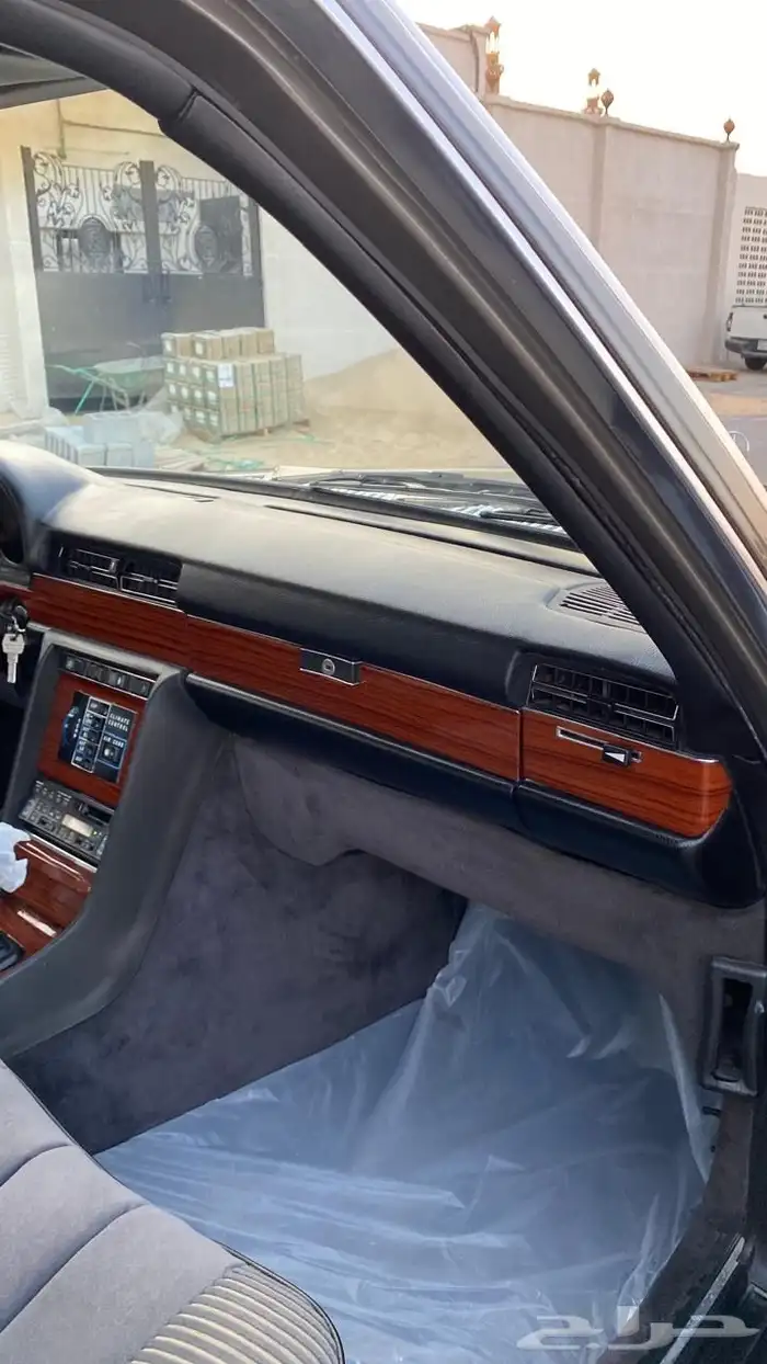 مرسيدس 1979 w116 29