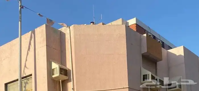 للبيع مبنى تجاري كموقع بمنطقة أبراج 3