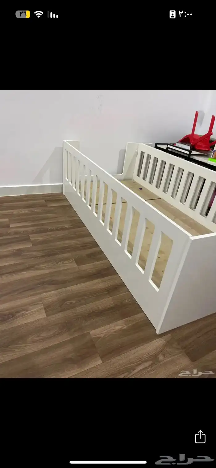 سرير اطفال ابيض 1
