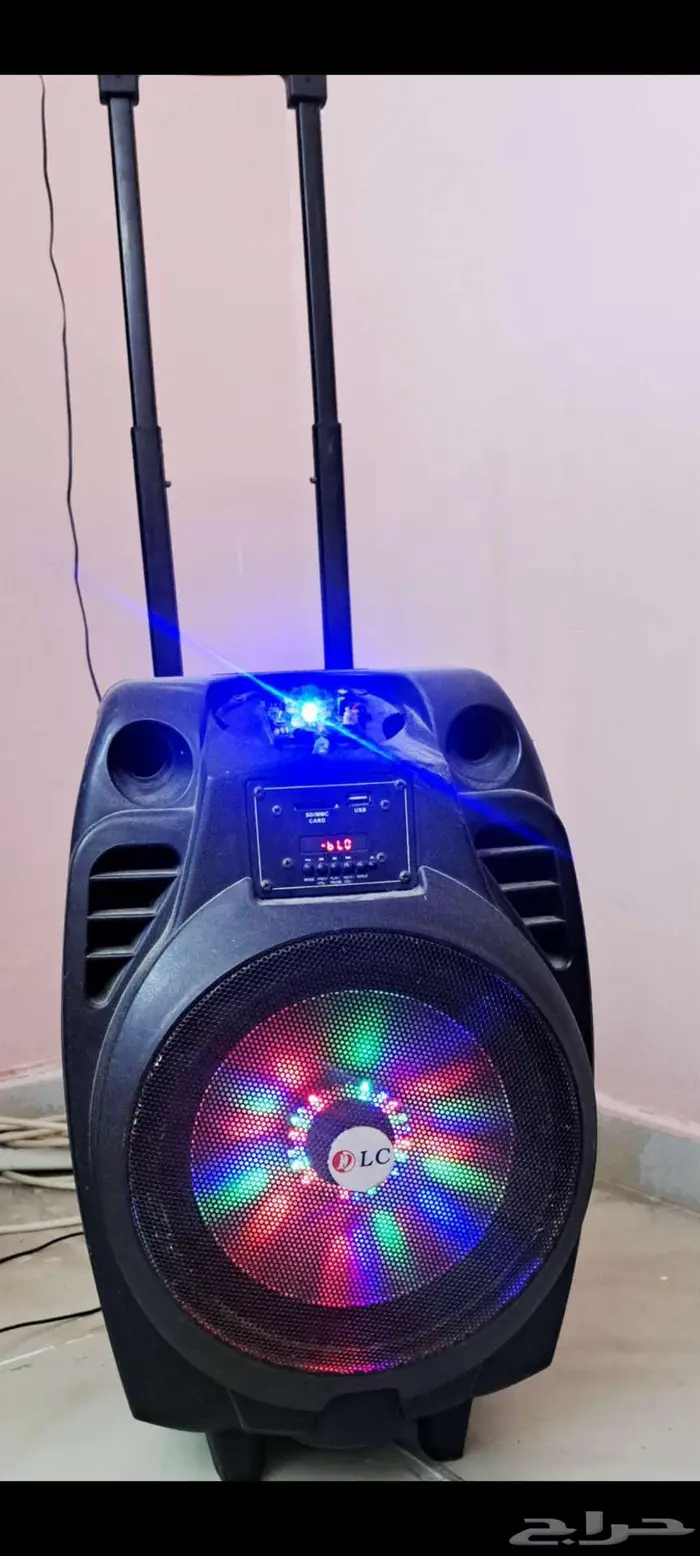 سماعة اوفر صوت عالي بلوتوث و USB و AUX 1