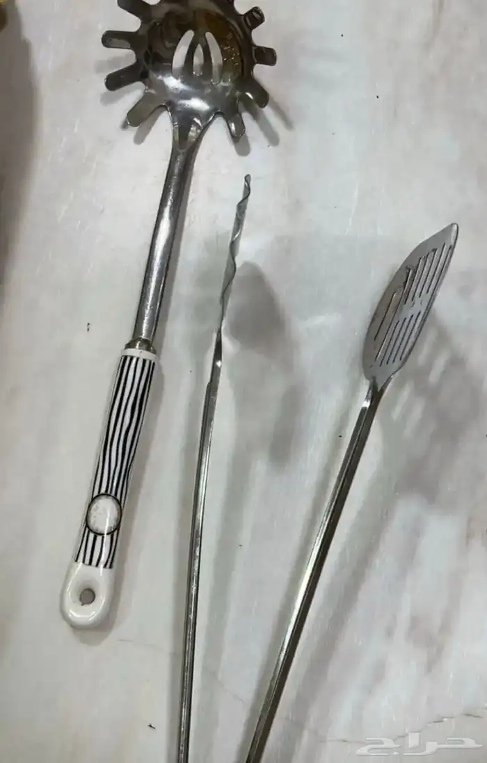 طوفريه   سلة   بادية   ملاعق   طقم أبيض كامل .. 1