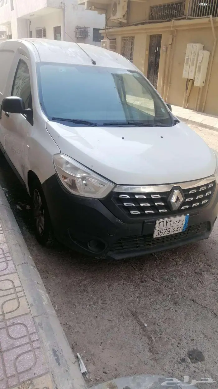 رينو فان موديل2022 2