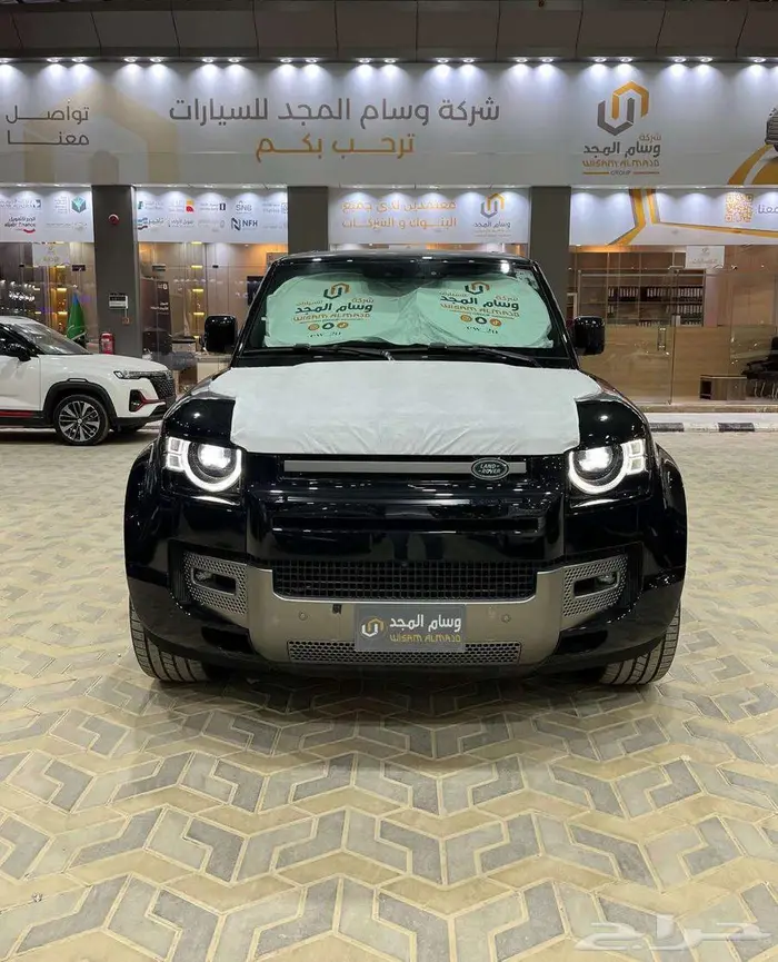 عرض خاص لاند روفر ديفندرHSEفل 2025 بطاقه جمركيه 2