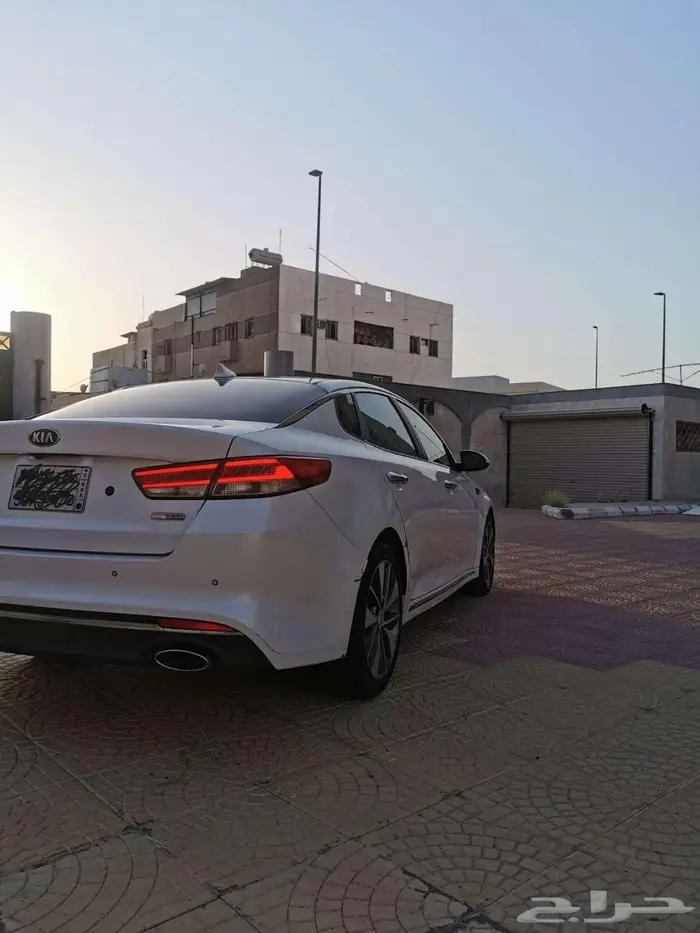 للبيع اوبتيما او K5 ديزل 1