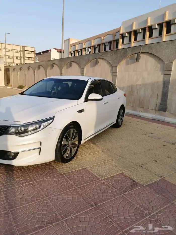 للبيع اوبتيما او K5 ديزل 3