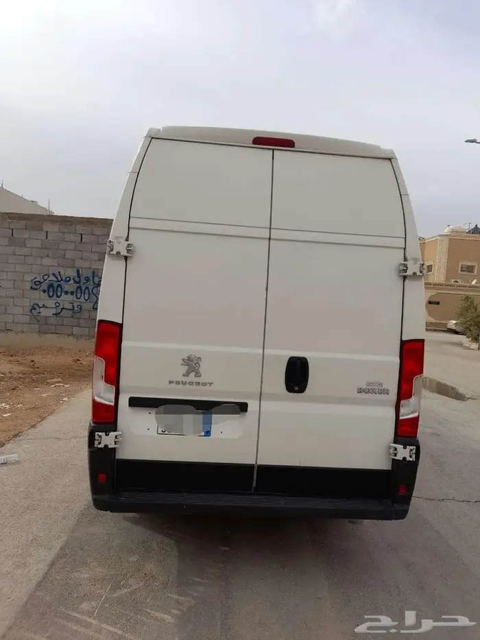 بيجو بوكسر بضاعة ديزل سقف عالي ممشى 129 الف موديل 2020 1