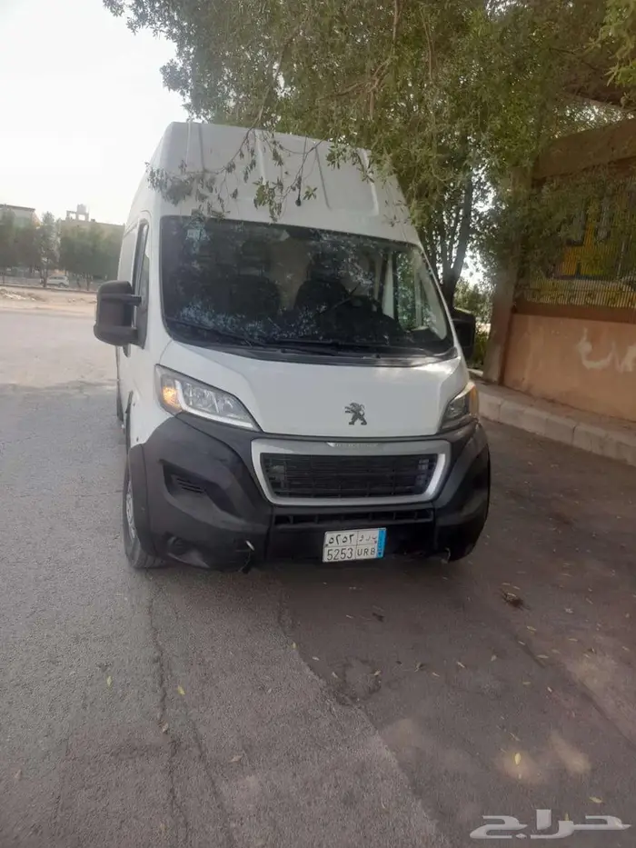 بيجو بوكسر بضاعة ديزل سقف عالي ممشى 129 الف موديل 2020 4