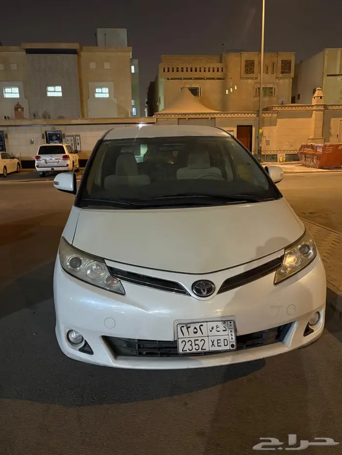 بريفيا 2015 تويوتا 4