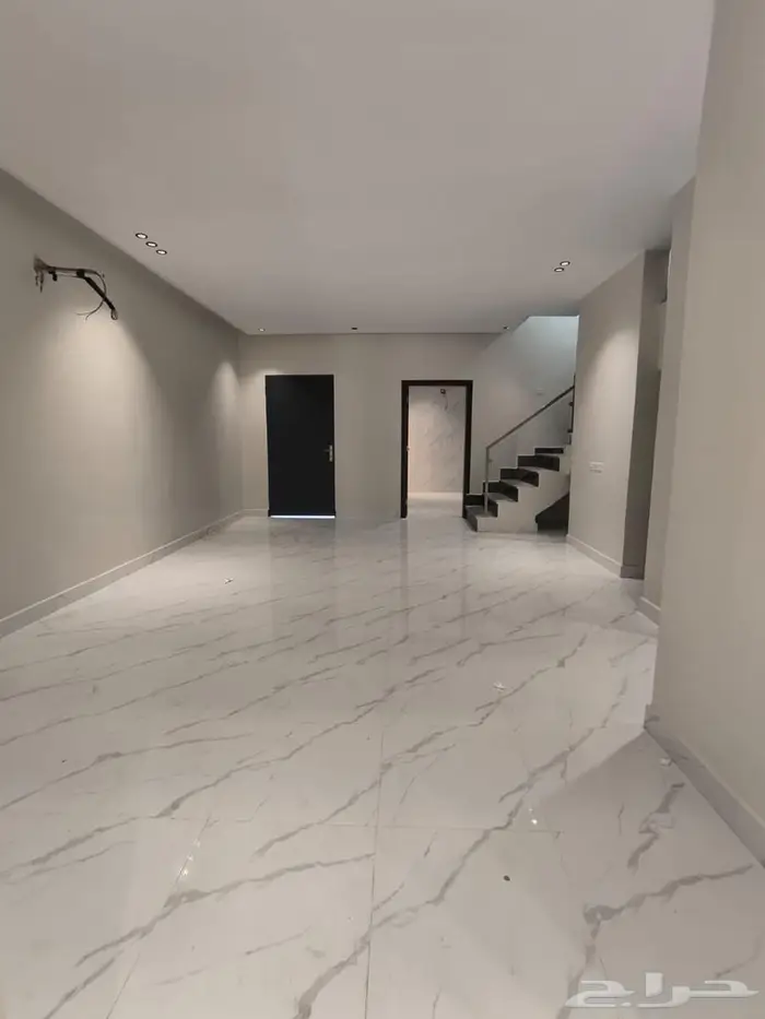 فيلا فاخرة للبيع بمخطط السعيد 5