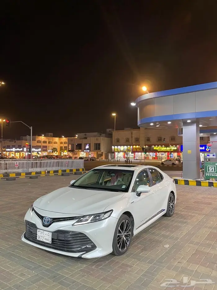 كامري 2020 هايبر gle للبيع 3