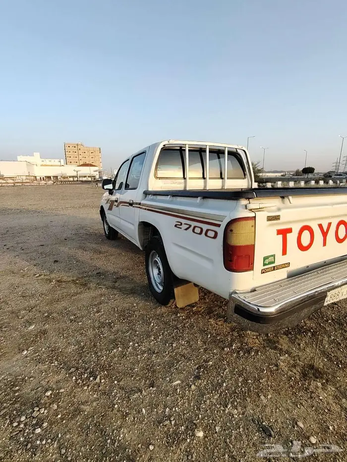 هايلوكس 2000 4