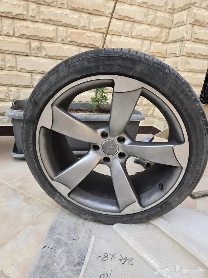 للبيع جنوط اودي مقاس 20 0