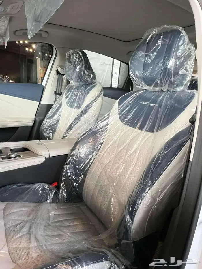 شيري اريزو 8 لاكجيرى موديل 2025 10