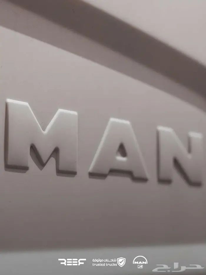 راس شاحنة مان 2022 ميناء جدة 13