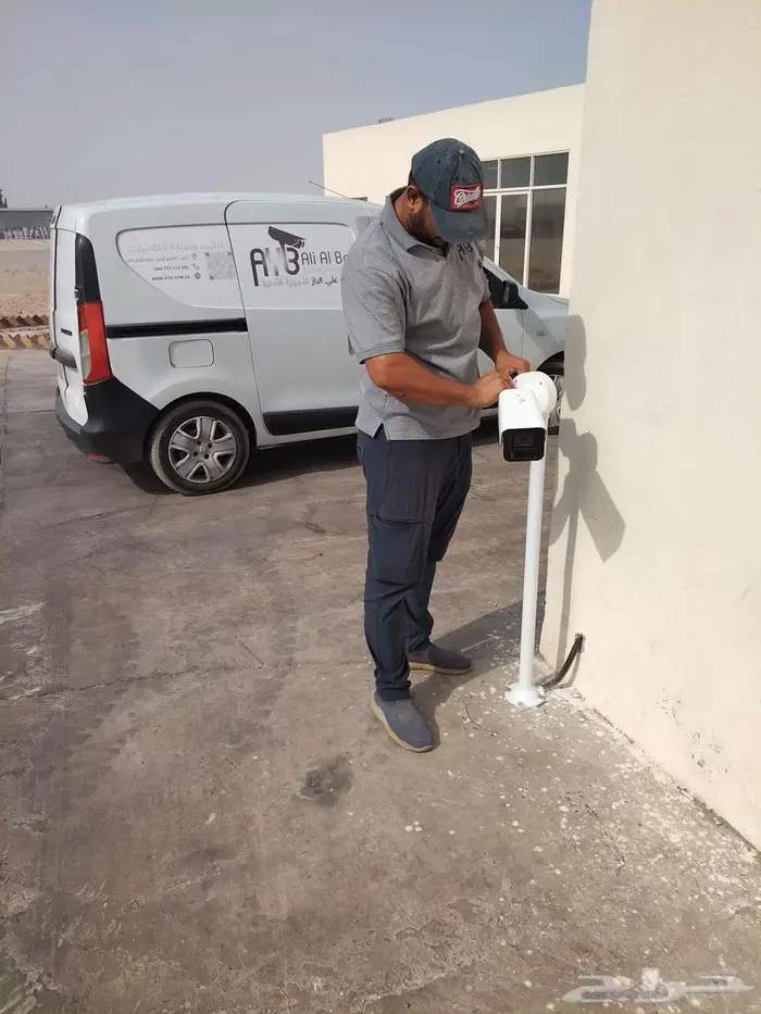 فنيين محترفين كاميرات و اجهزة امني 5