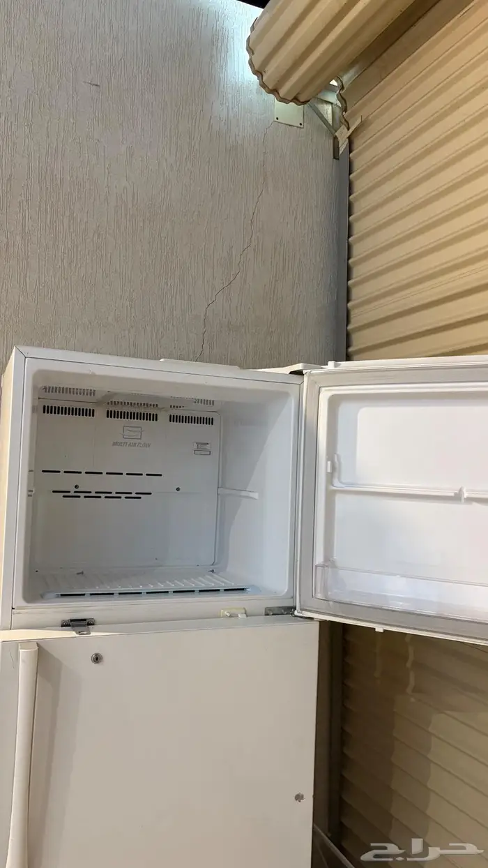 ثلاجة LG للبيع 1