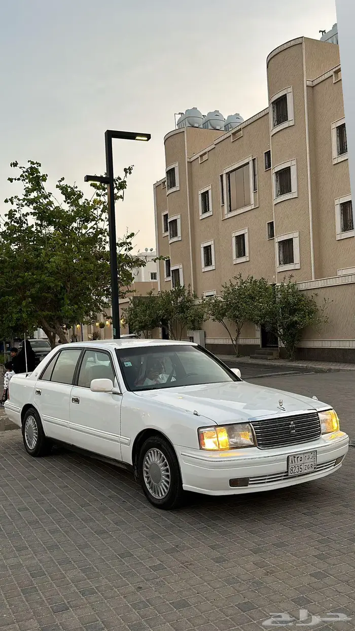 تويوتا كراون 1998 19