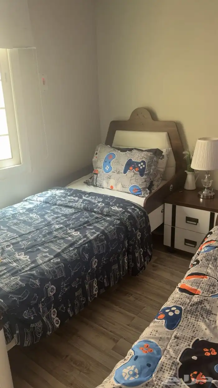 غرفه مره نظيييفه وتركي من مفروشات بيت العز 3