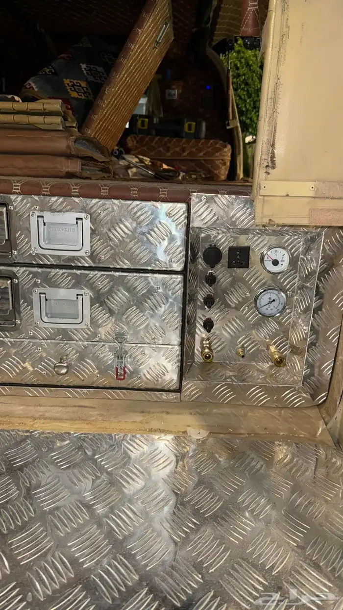 جيب شاص تويوتا 2016 ثالث دفعه بريمي فل كامل 1