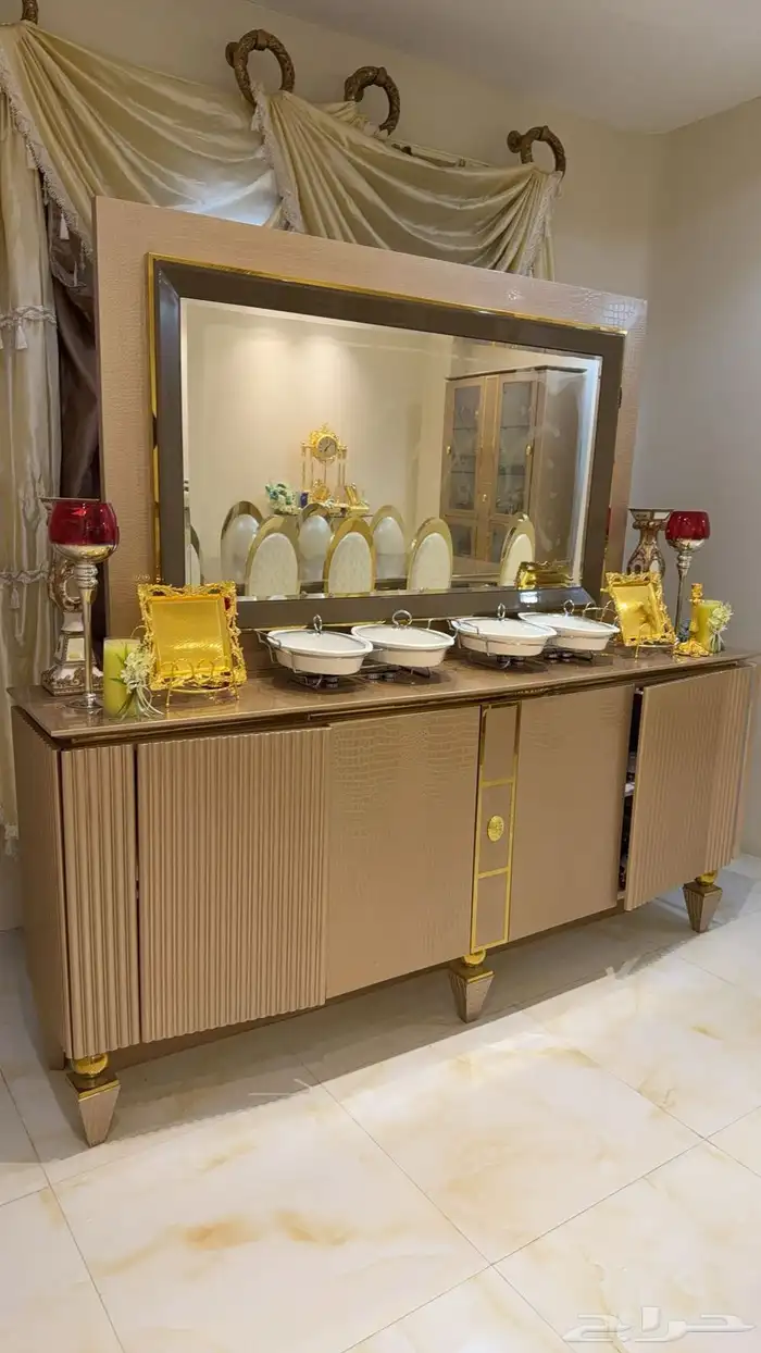 طاولة طعام 6