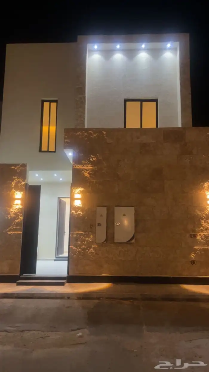 فيلا البيع بوابة الشرق 0