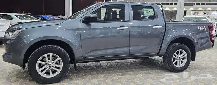 ايسوزو ديماكس غمارتين ديزل 2022 دبل LS 8
