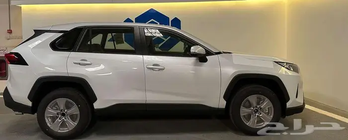 تويوتا RAV4 LE 4X2 2025 2
