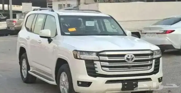 تويوتا لاندكروزر الفئه GXR2 موديل 2025 0