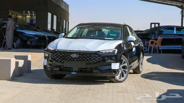 فورد تورس تيتانيوم 2025 كاش او اقصاد ب افضل الاسعار 1