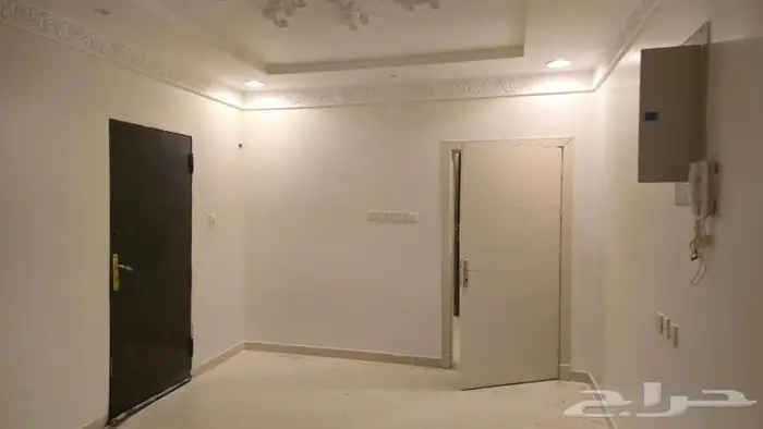 دور ارضي للايجار اليرموك الشرقي 3