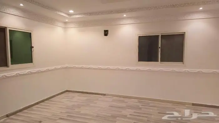 دور ارضي للايجار اليرموك الشرقي 1