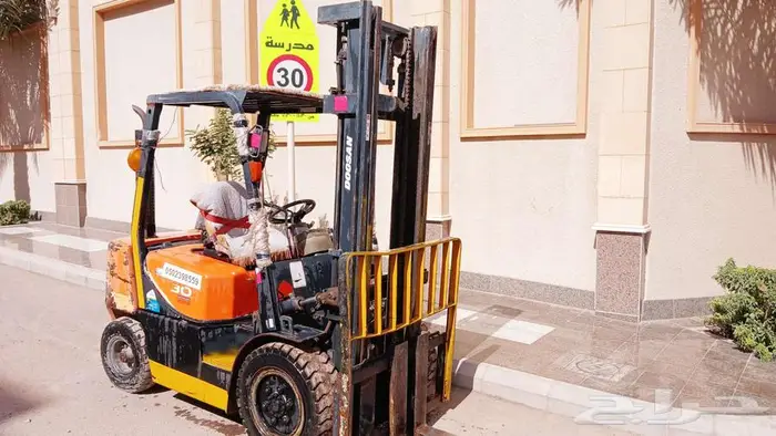 رافعة شوكية المدينة المنورة للإيجار المدينة المنورة 0