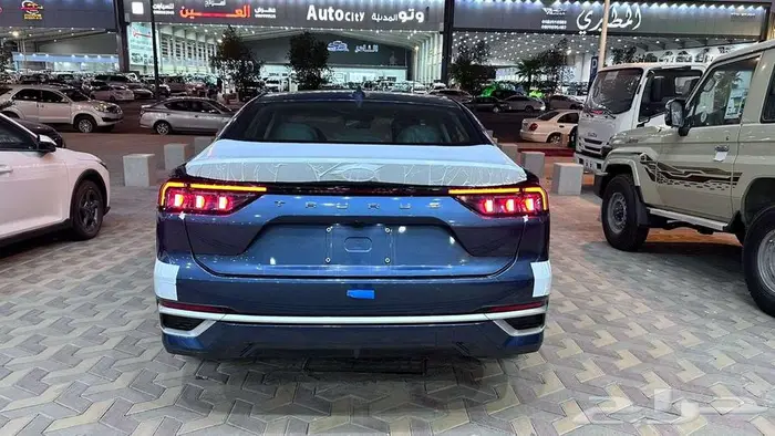 فورد تورس ترند 2025 بنزين الناغى 1