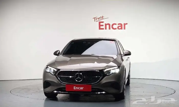مرسيدس E200 2025 أفانتغارد - استيراد من كوريا 3