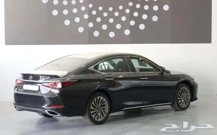 لكزسES 350 مطور بريمي فتحة سقف 2025 كاش ونظام الدفعتين 3