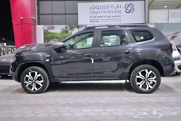 رينو داستر رصاصي 2024 4