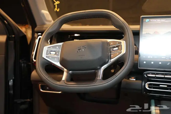 جيتور T1 لاكجري 2025 8