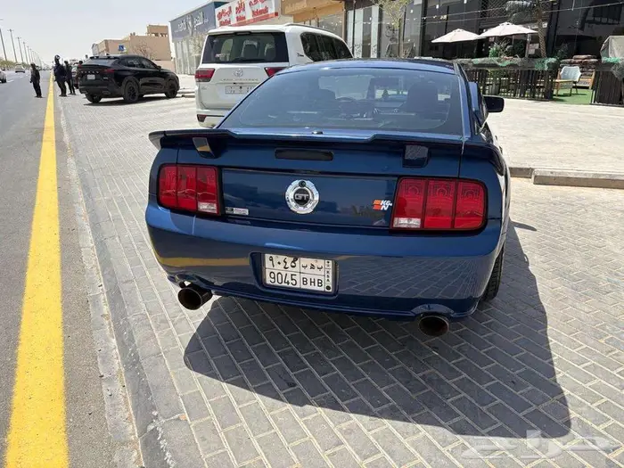 موستنق 2007 GT نظيفه 8 سلندر 10