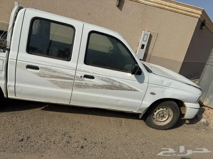 مازدا بكب غمارتين 2006 للبيع المكينة والقير على الشرط 0