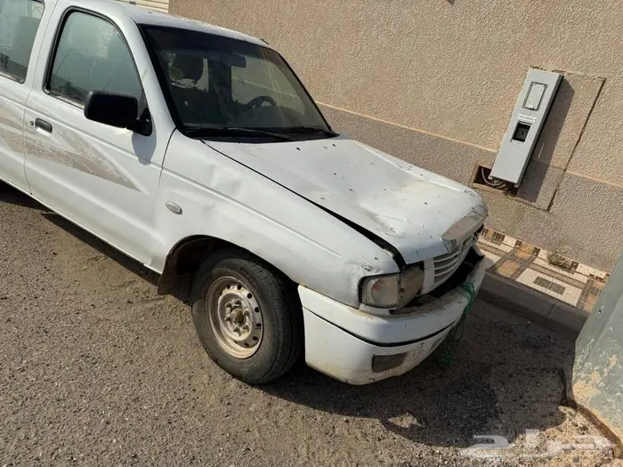 مازدا بكب غمارتين 2006 للبيع المكينة والقير على الشرط 2