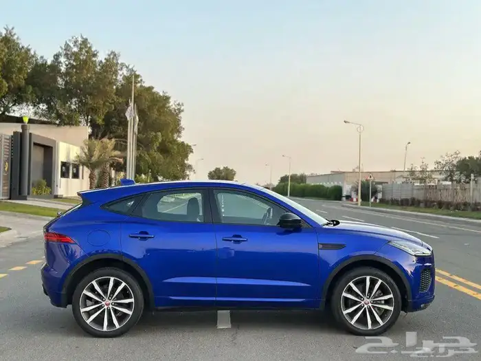 جاكور E Pace 2018 3